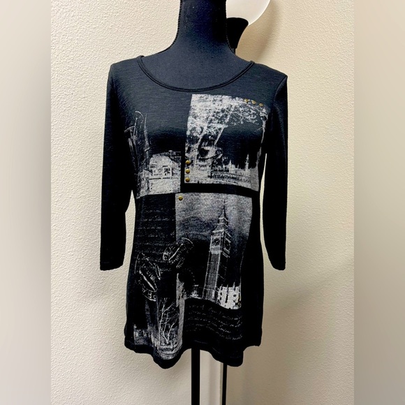 Christopher & Banks Black Graphic & Metal studs, 3/4 Sleeve Blouse size Medium - Picture 1 of 9